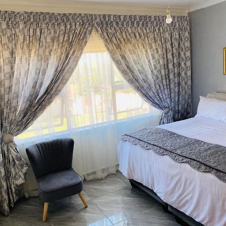 River Valley Guest House Butterworth Екстериор снимка