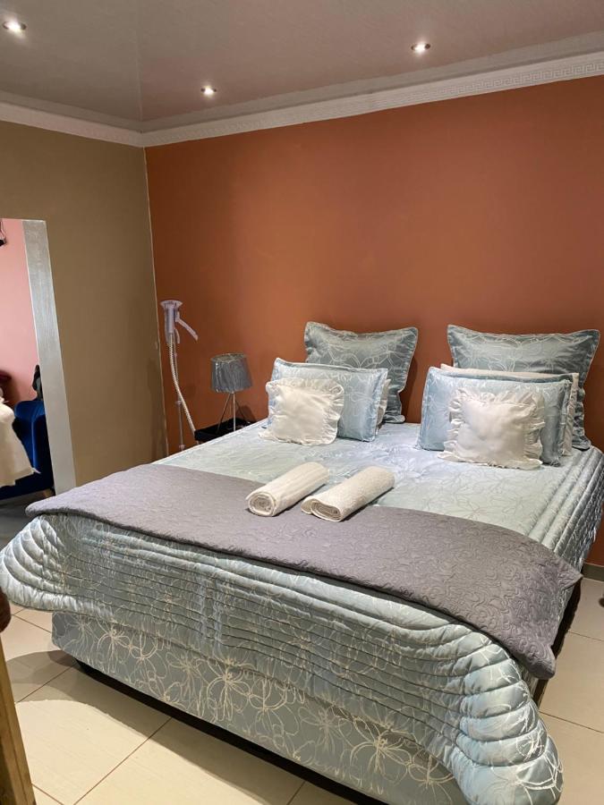 River Valley Guest House Butterworth Екстериор снимка